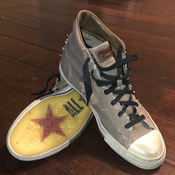 vintage chuck taylors